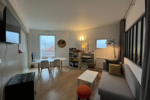 Bureau privé - 75020 - 12 postes - 4200€