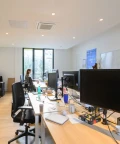 Bureau privé - 75015 - 14 postes - 5500€