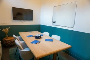 Bureau privé - 33000 - 8 postes - 3200€