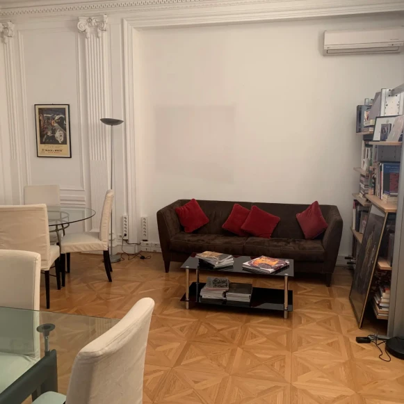 Bureau privé 27 m² 5 postes Location bureau Avenue Bugeaud Paris 75016 - photo 3