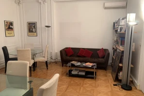 Bureau privé - 75016 - 5 postes - 2500€