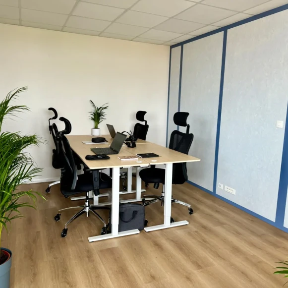 Bureau privé 35 m² 8 postes Location bureau Boulevard de Strasbourg Lille 59000 - photo 2