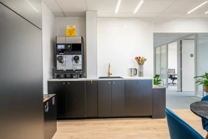 Bureau privé - 35170 - 4 postes - 982€