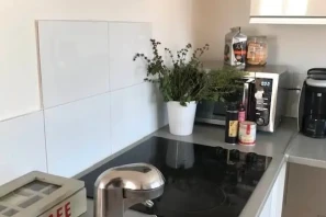 Espace indépendant - 13520 - 6 postes - 990€