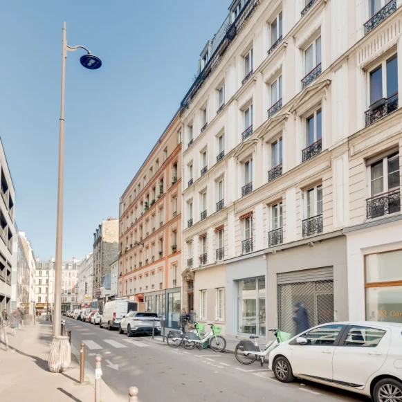 Espace indépendant 43 m² 7 postes Location bureau Rue Moreau Paris 75012 - photo 1