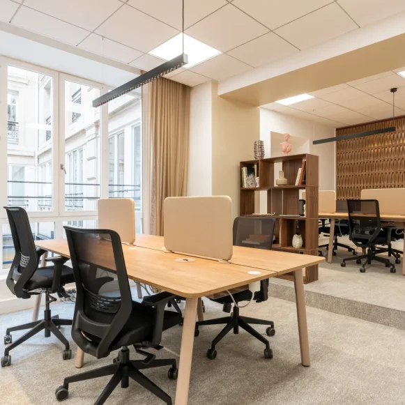 Espace indépendant 155 m² 23 postes Location bureau Rue Montmartre Paris 75002 - photo 1