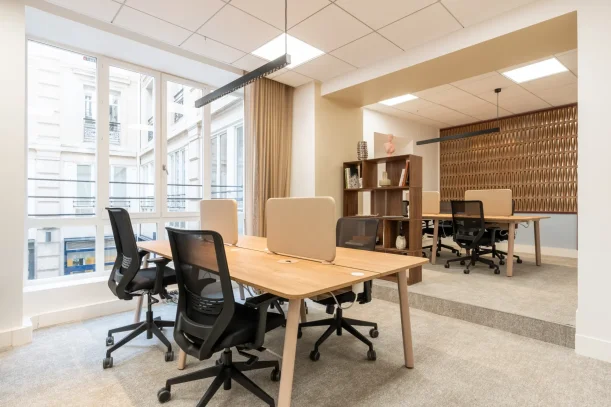 Espace indépendant - 75002 - 23 postes - 15600€