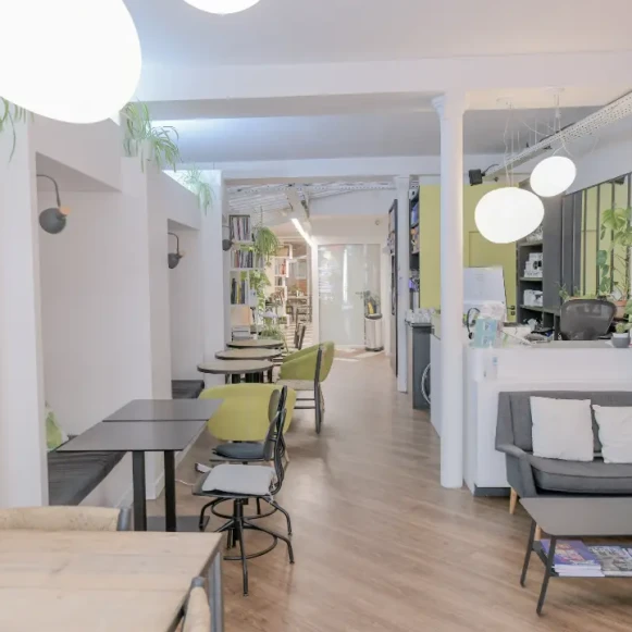 Bureau privé 15 m² 6 postes Coworking Rue Greneta Paris 75002 - photo 5