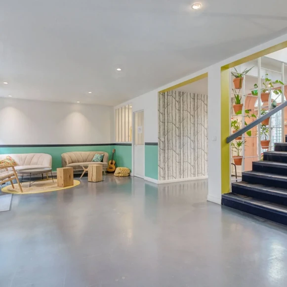 Bureau privé 36 m² 9 postes Location bureau Rue Henry Monnier Paris 75009 - photo 7