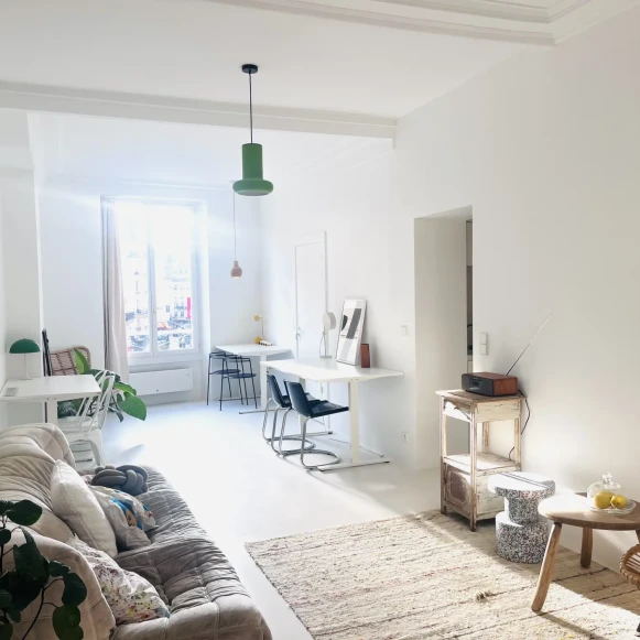 Espace indépendant 45 m² 8 postes Location bureau Rue Lamartine Paris 75009 - photo 4
