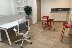 Espace indépendant - 75016 - 9 postes - 4590€