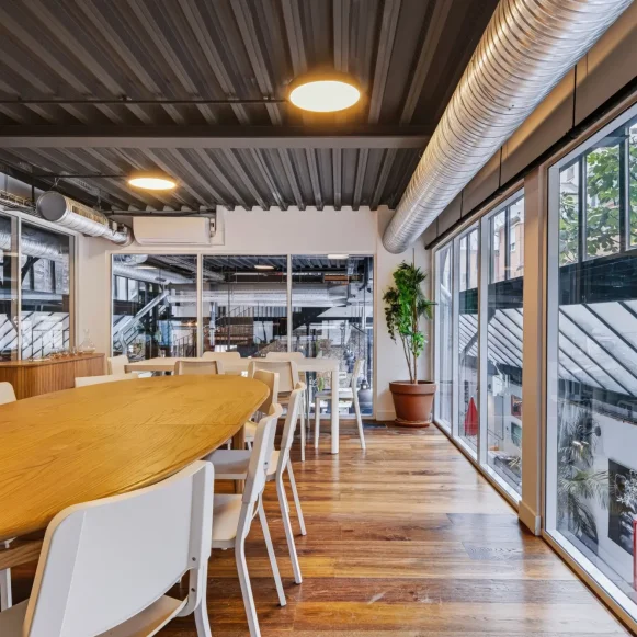 Espace indépendant 616 m² 70 postes Location bureau Rue de Reuilly Paris 75012 - photo 12