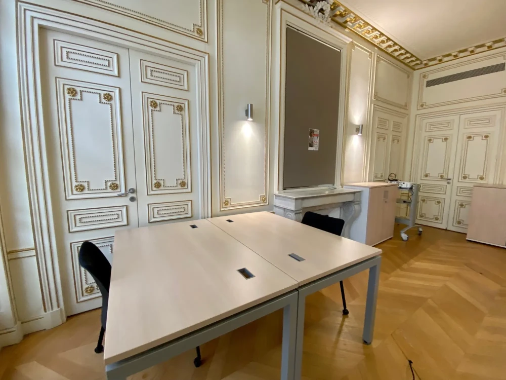 Bureau privé - 75009 - 8 postes - 6990€