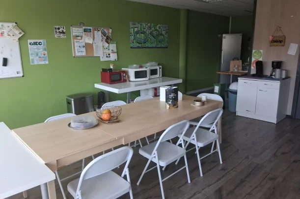 Espace indépendant - 31670 - 15 postes - 750€