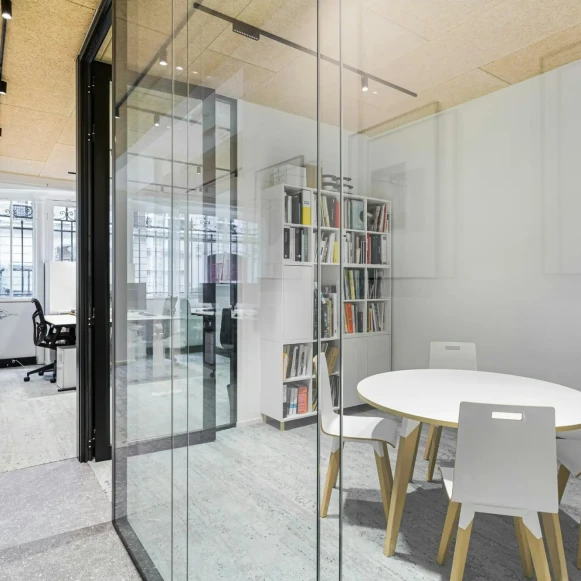 Espace indépendant 110 m² 16 postes Location bureau Rue du Conservatoire Paris 75009 - photo 5