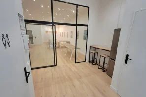 Open Space - 13001 - 18 postes - 230€