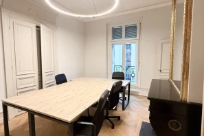 Bureau privé - 67000 - 3 postes - 870€