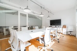Espace indépendant - 75011 - 13 postes - 7150€