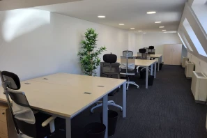 Espace indépendant - 75001 - 20 postes - 10000€