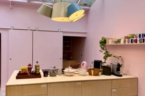 Espace indépendant - 75020 - 32 postes - 8300€