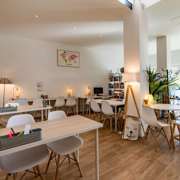 Open Space  10 postes Coworking Avenue Jean Jaurès Carpentras 84200 - photo 2