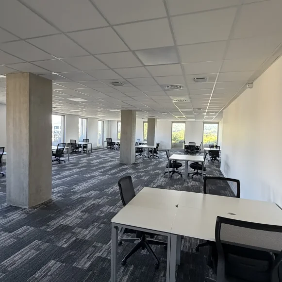 Bureau privé 8 m² 2 postes Location bureau Avenue des F T P F Échirolles 38130 - photo 2