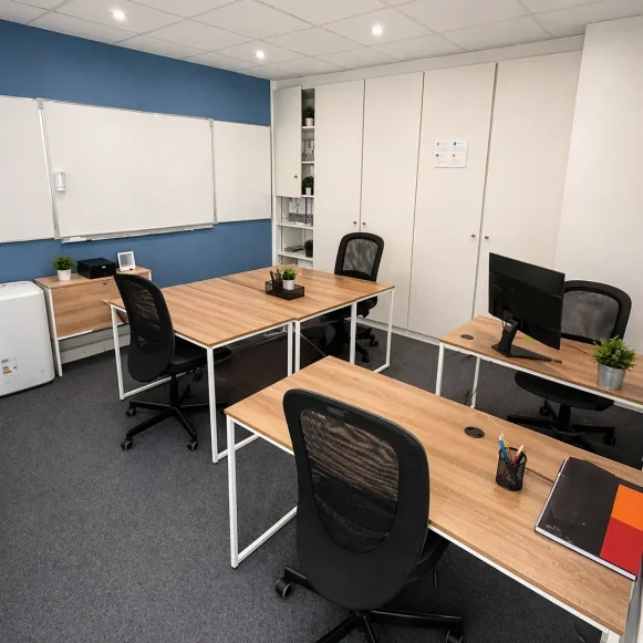 Bureau privé 55 m² 8 postes Location bureau Boulevard de Clichy Paris 75009 - photo 1