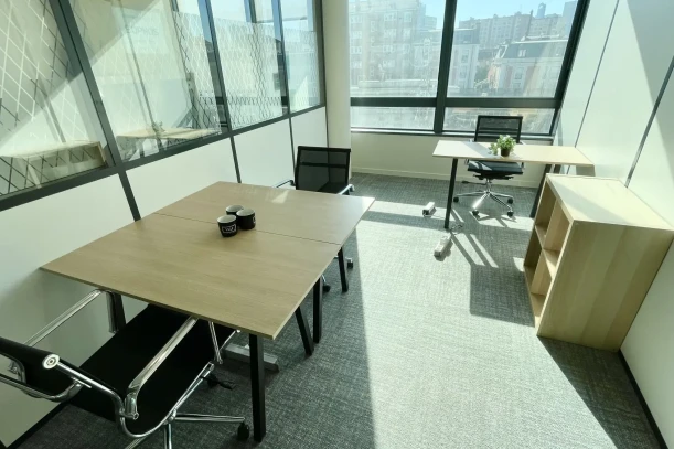 Bureau privé - 92700 - 3 postes - 1256€
