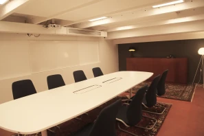 Open Space - 75005 - 2 postes - 380€