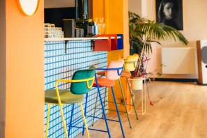 Bureau privé - 42100 - 3 postes - 600€