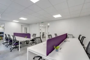 Espace indépendant - 75010 - 24 postes - 6500€