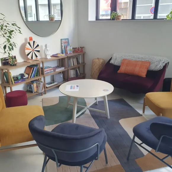Bureau privé 25 m² 8 postes Location bureau Rue d'Arménie Lyon 69003 - photo 8