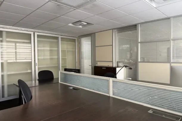 Bureau privé - 92100 - 4 postes - 860€