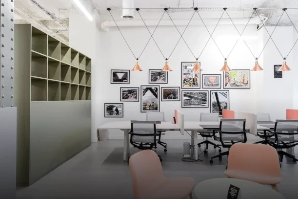 Bureau privé - 75002 - 4 postes - 3617€