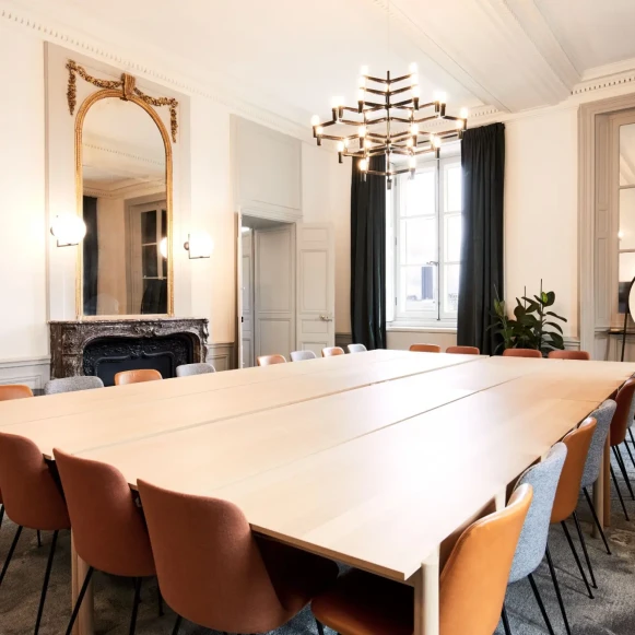 Bureau privé 17 m² 4 postes Coworking Rue Royale Paris 75008 - photo 21