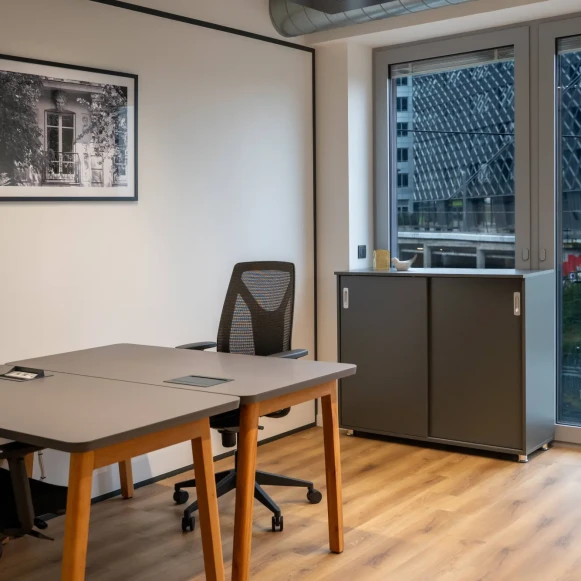 Bureau privé 7 m² 1 poste Coworking Rue Raoul Dautry Rennes 35000 - photo 1