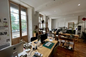 Open Space - 33000 - 16 postes - 189€
