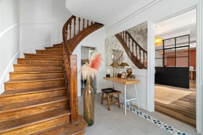 Espace indépendant - 75009 - 18 postes - 13500€