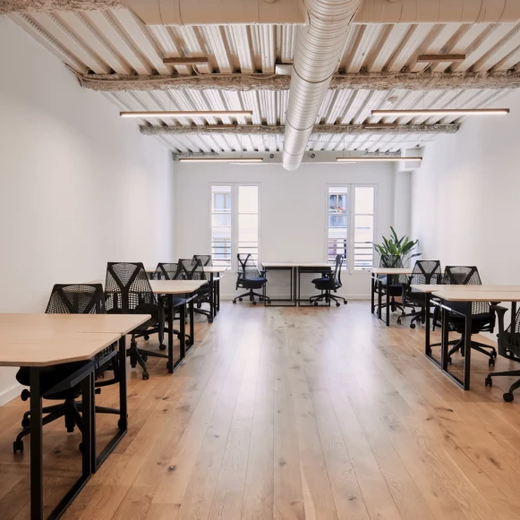 Bureau privé 50 m² 12 postes Coworking Rue du Faubourg Saint-Antoine Paris 75012 - photo 9