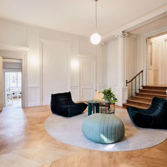 Bureau privé 17 m² 4 postes Coworking Rue Royale Paris 75008 - photo 25