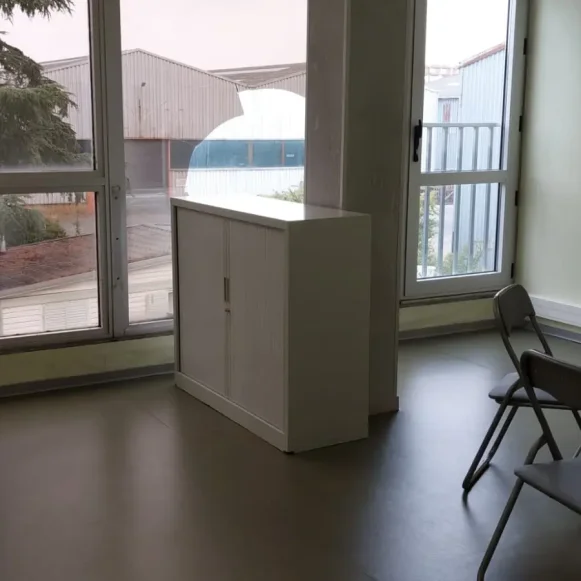 Bureau privé 23 m² 3 postes Coworking Chemin de la Chasse Colomiers 31770 - photo 2