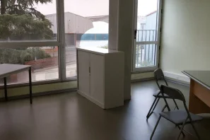 Bureau privé - 31770 - 3 postes - 505€