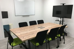 Bureau privé - 38240 - 2 postes - 300€
