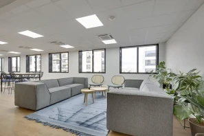 Bureau privé - 92300 - 6 postes - 2700€