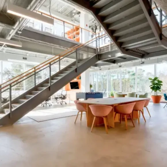 Bureau privé 7 m² 1 poste Location bureau Rue Eric de Cromières Clermont-Ferrand 63000 - photo 1