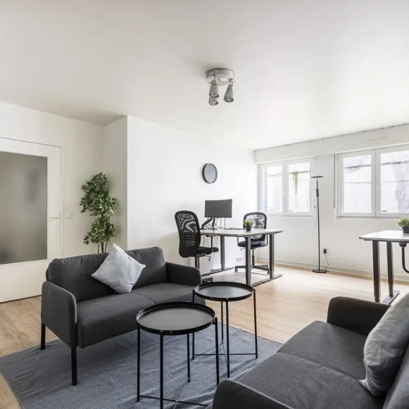 Espace indépendant 55 m² 6 postes Coworking Rue du Faubourg Saint-Antoine Paris 75012 - photo 2