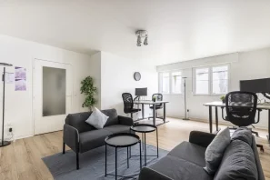 Espace indépendant - 75012 - 6 postes - 2200€
