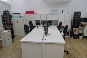 Open Space - 75002 - 4 postes - 400€