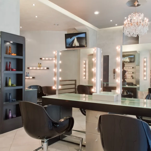 Bureau privé 25 m² 4 postes Coworking Rue Frédéric Piton Strasbourg 67000 - photo 1