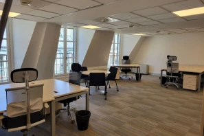 Bureau privé - 75001 - 10 postes - 6550€